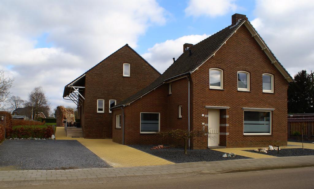 Bed And Breakfast De Meule Montfort 외부 사진